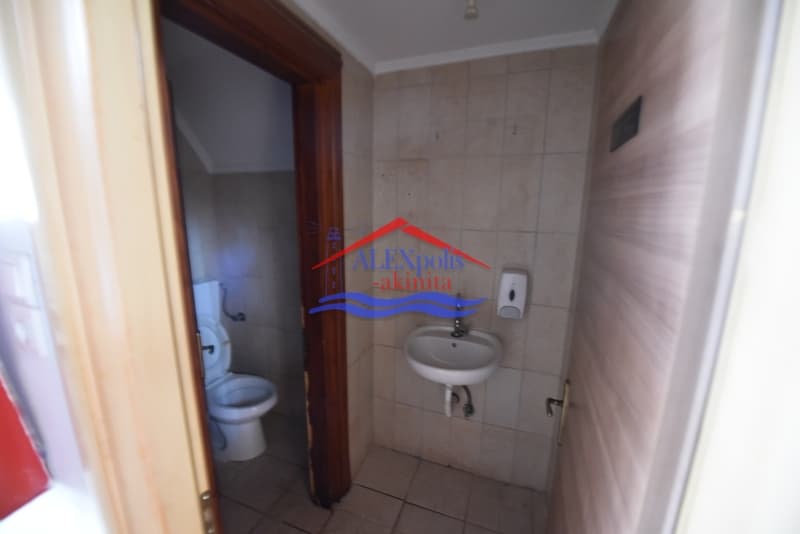 Retail Store in Center, Didimoticho — Photo 12 of 14