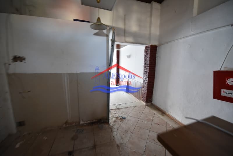 Retail Store in Center, Didimoticho — Photo 11 of 14