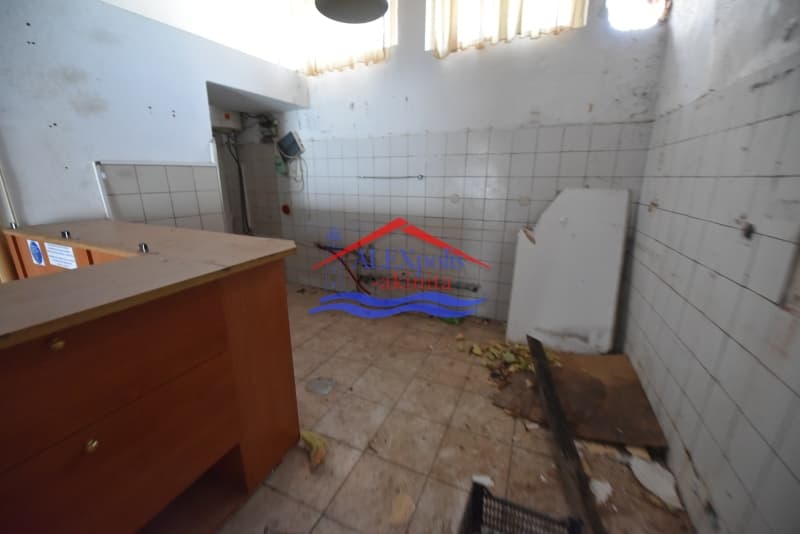 Retail Store in Center, Didimoticho — Photo 10 of 14