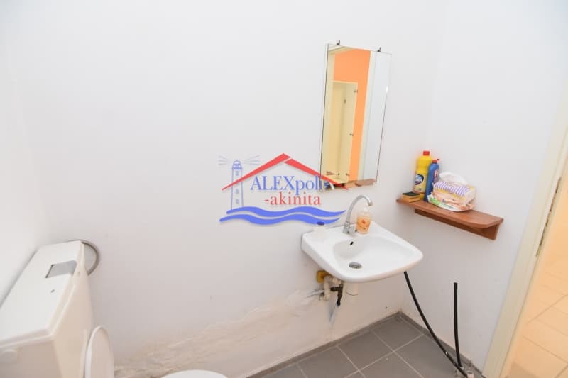 Κατάστημα στην Νέα Χιλή, Αλεξανδρούπολη — Φωτογραφία 30 από 31