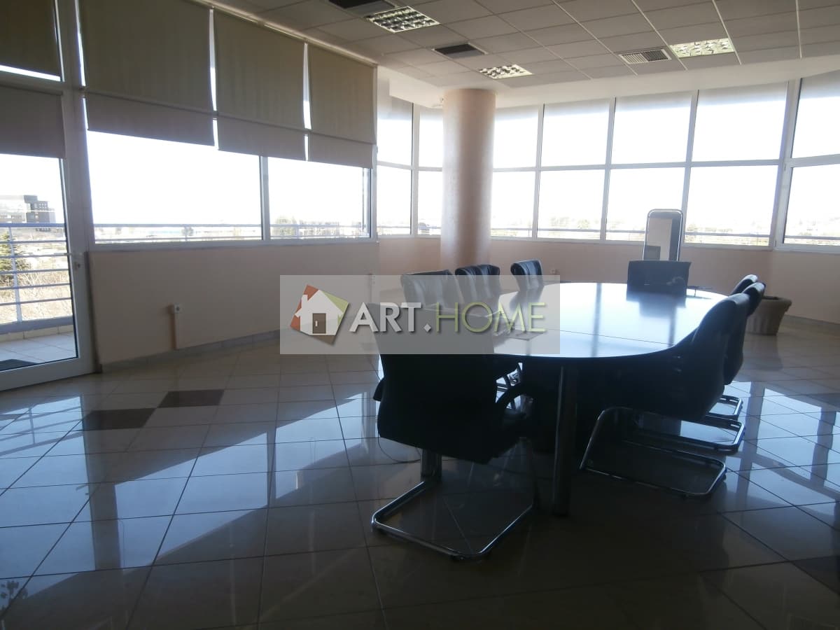Light Industrial Space in Mediterranean Cosmos, Thermi — Photo 15 of 17