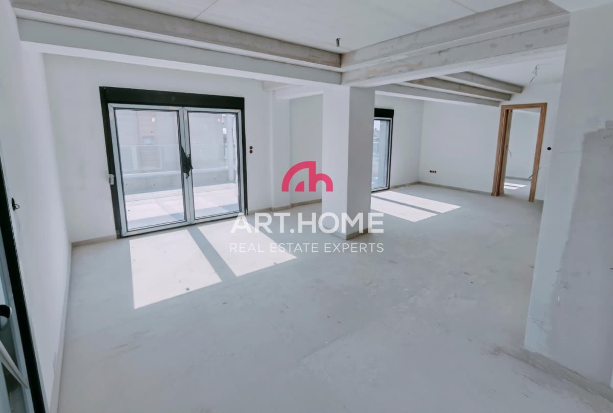 House in Kato Ilioupoli, Evosmos — Photo 1 of 27