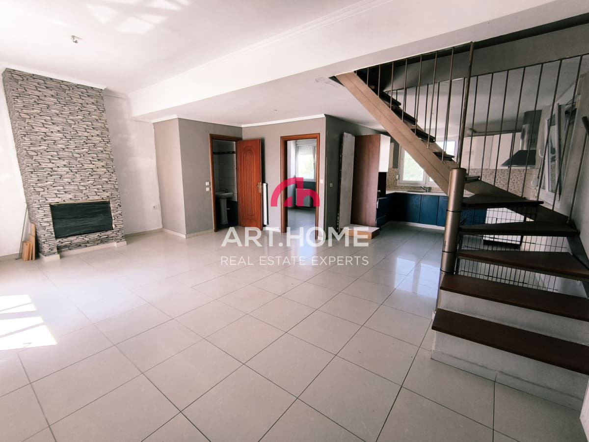 Apartment in Peraia, Peraia — Photo 3 of 17