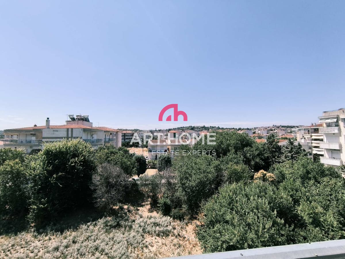 Apartment in Peraia, Peraia — Photo 1 of 17