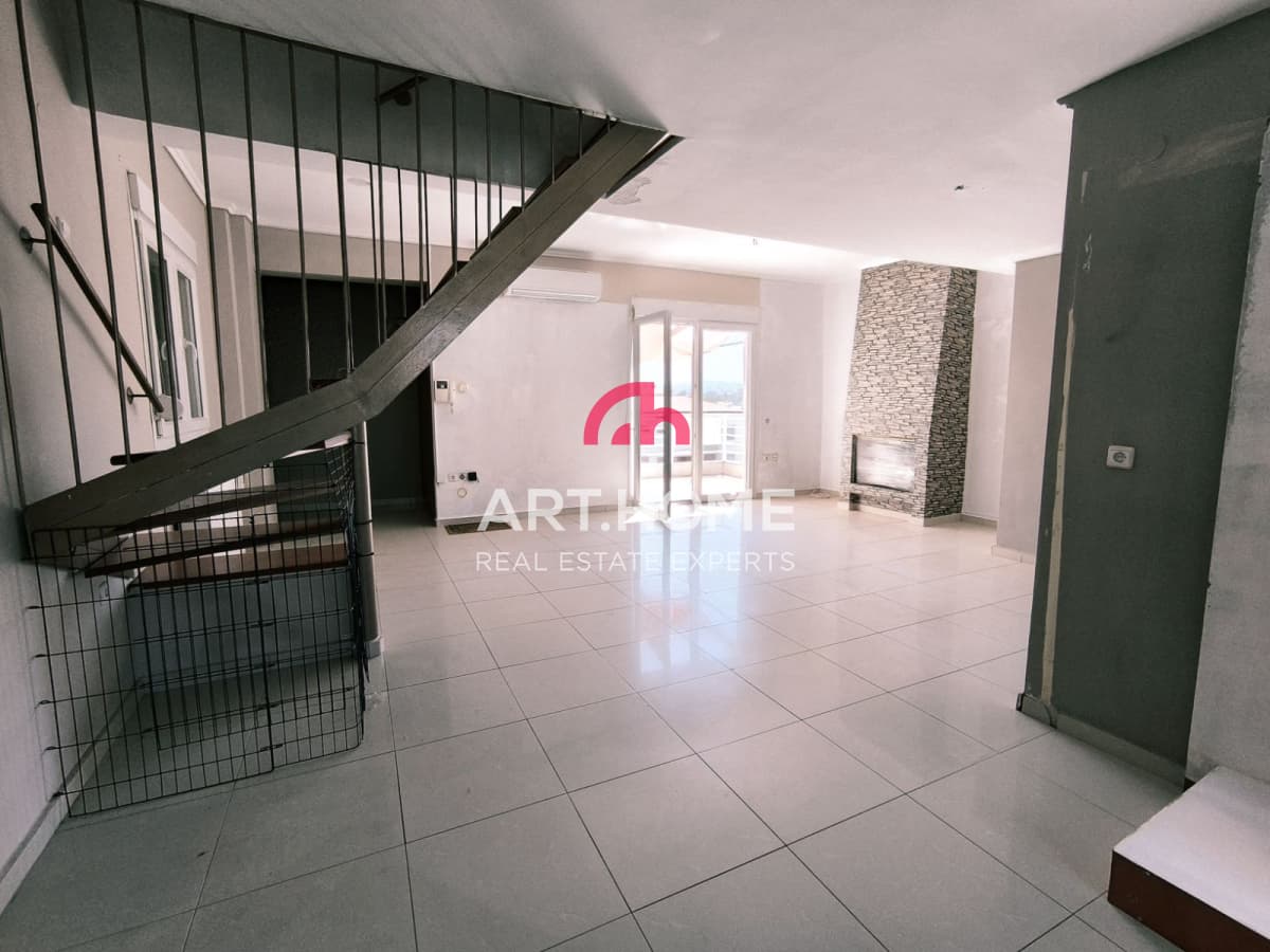 Apartment in Peraia, Peraia — Photo 4 of 17
