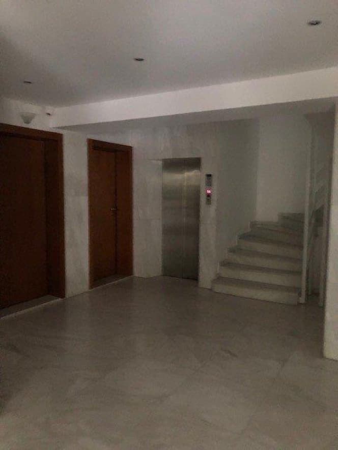 Apartment in Center, Vouliagmeni — Photo 5 of 28