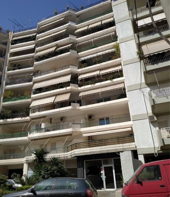Κατάστημα στην Κέντρο, Αίγιο — Φωτογραφία 1 από 6