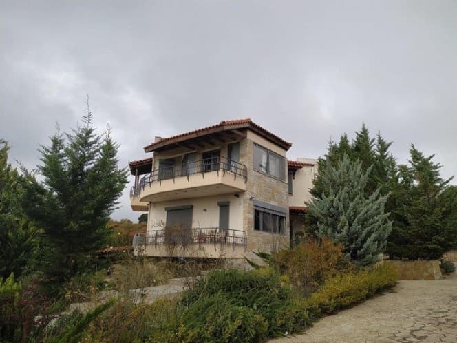 House in Kapandriti, Com. Kapandriti — Photo 8 of 16