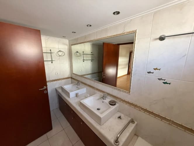 Apartment in Aixoni, Glyfada — Photo 13 of 15