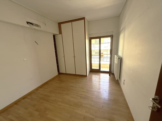 Apartment in Aixoni, Glyfada — Photo 8 of 15