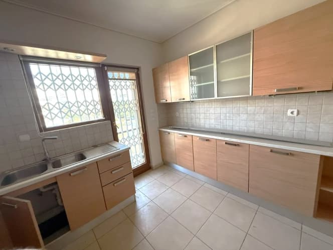 Apartment in Aixoni, Glyfada — Photo 14 of 15