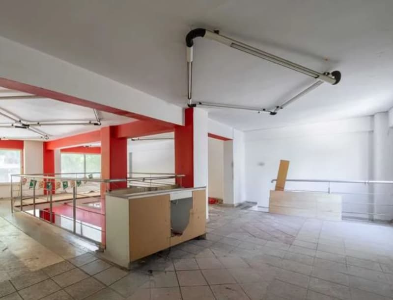 Retail Store in Euaggelismos - Neos Koukloutzas, Evosmos — Photo 4 of 5