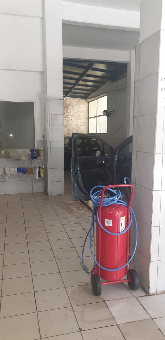 Κατάστημα στην Κέντρο, Νέος Κόσμος — Φωτογραφία 1 από 8