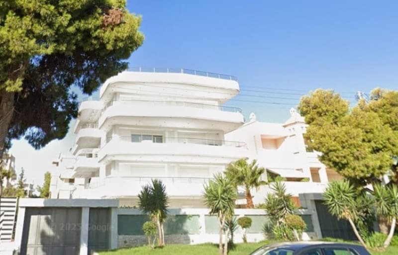 Apartment in Golf, Glyfada — Photo 2 of 5