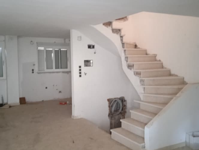 House in Megala Sxoinia A, Acharnes — Photo 2 of 9
