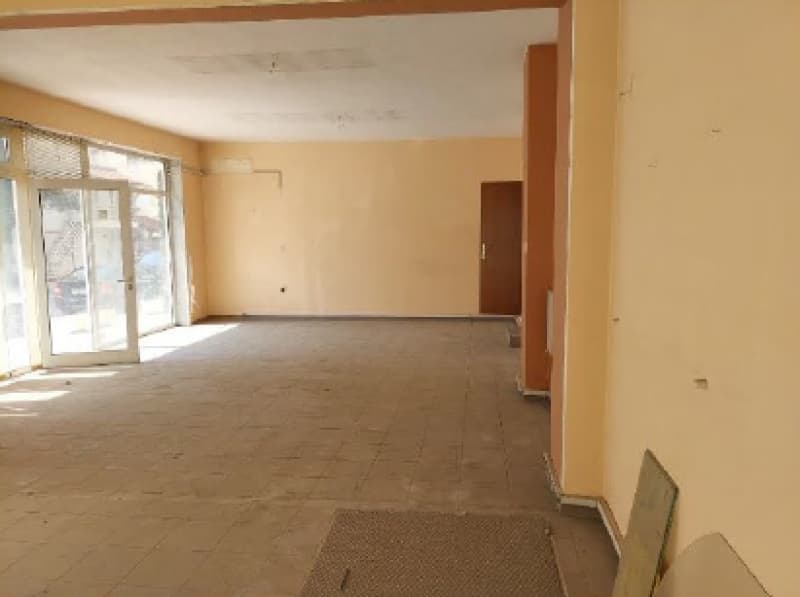 Κατάστημα στην Διαβατά, Ελευθέριο-Κορδελιό — Φωτογραφία 3 από 4