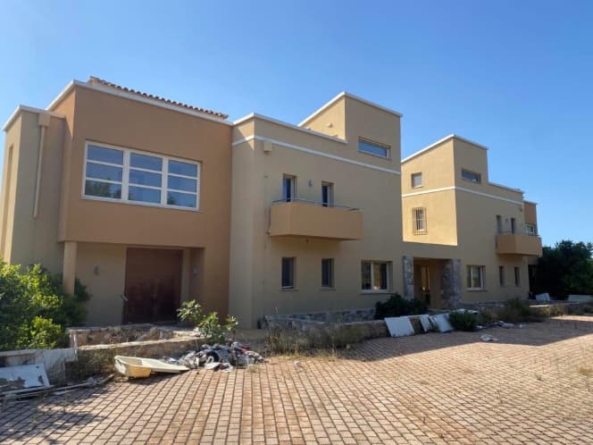 House in Limni Markopoulou, Markopoulo — Photo 1 of 16