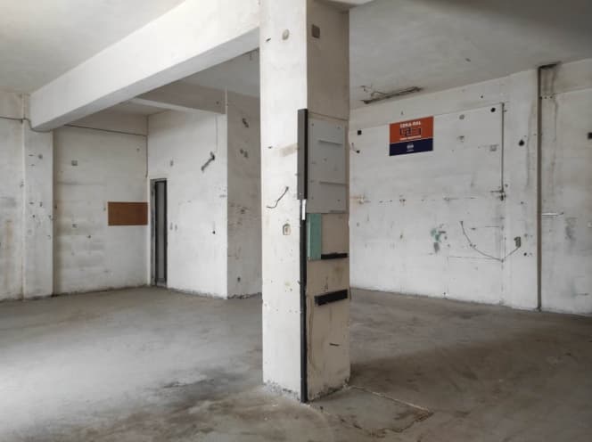Βιομηχανικός Χώρος στην Πυργούθι, Αχαρνές — Φωτογραφία 1 από 10