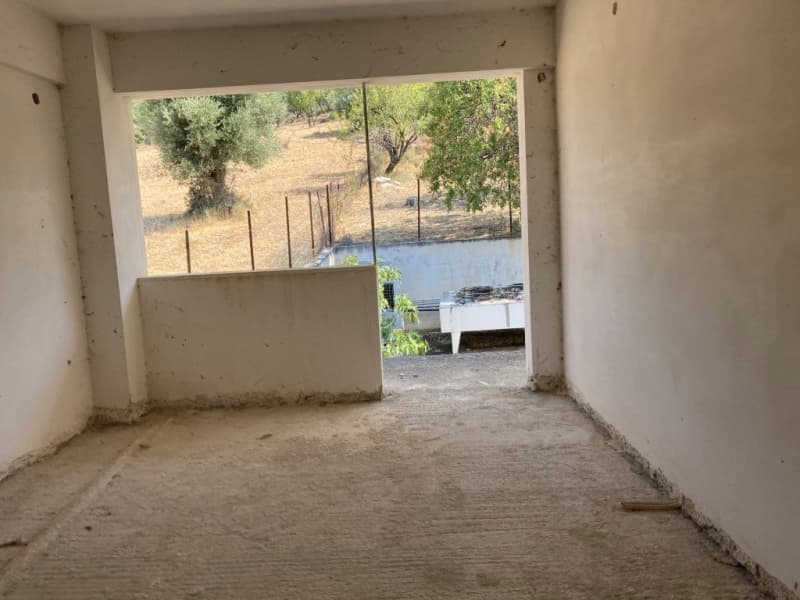Γραφείο στην Μάνεσι, Καλάβρυτα — Φωτογραφία 3 από 5