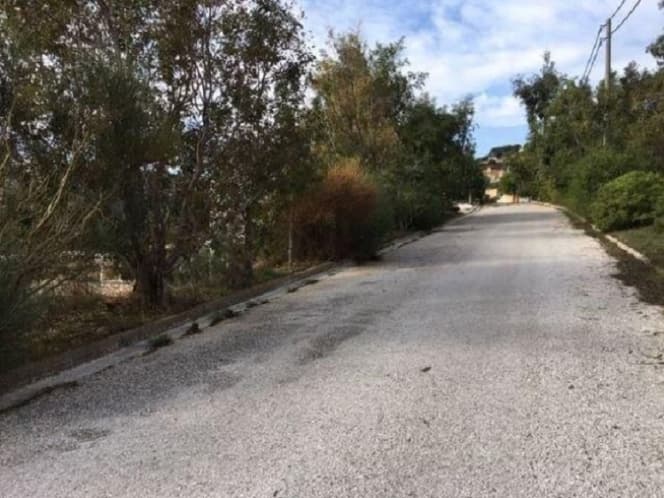 Οικόπεδο στην Ντράφι, Πικέρμι — Φωτογραφία 1 από 4