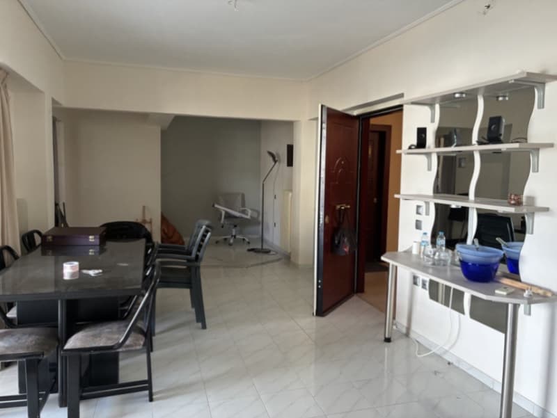 Apartment in Karagianneika, Galatsi — Photo 3 of 17