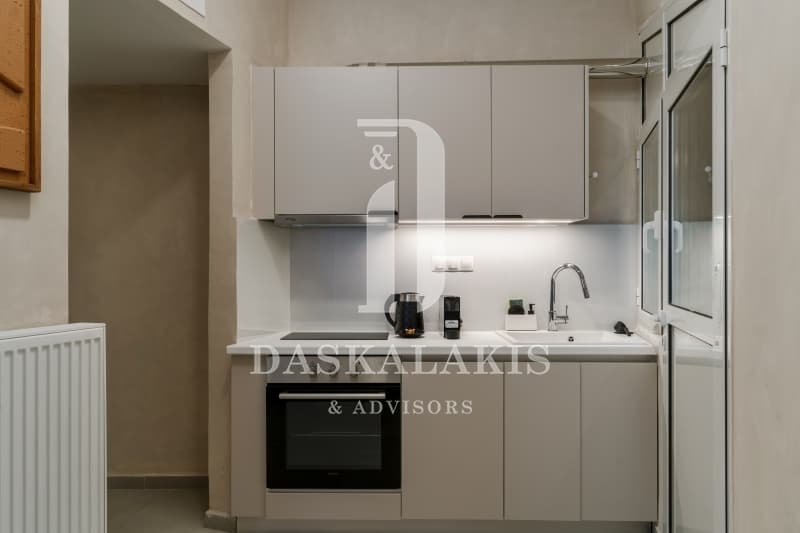 Apartment in Megala Sxoinia B, Exarchia - Neapoli — Photo 12 of 26