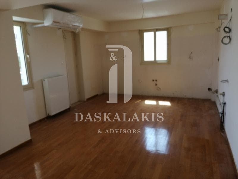 Apartment in Rizareios, Chalandri — Photo 5 of 19