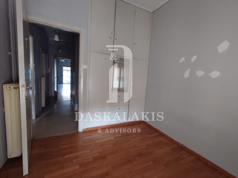 Apartment in Alsos, Nea Smyrni — Photo 11 of 26