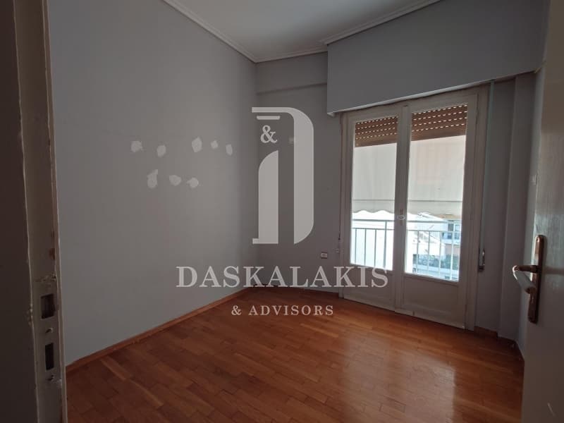 Apartment in Alsos, Nea Smyrni — Photo 8 of 26
