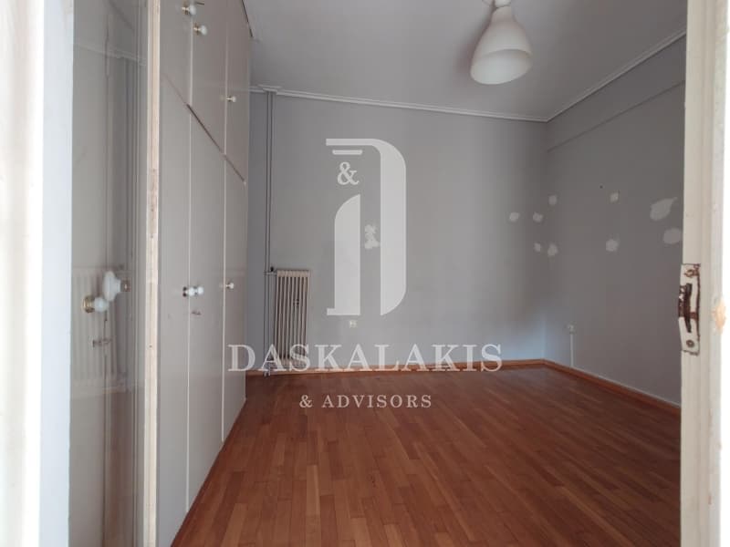 Apartment in Alsos, Nea Smyrni — Photo 14 of 26