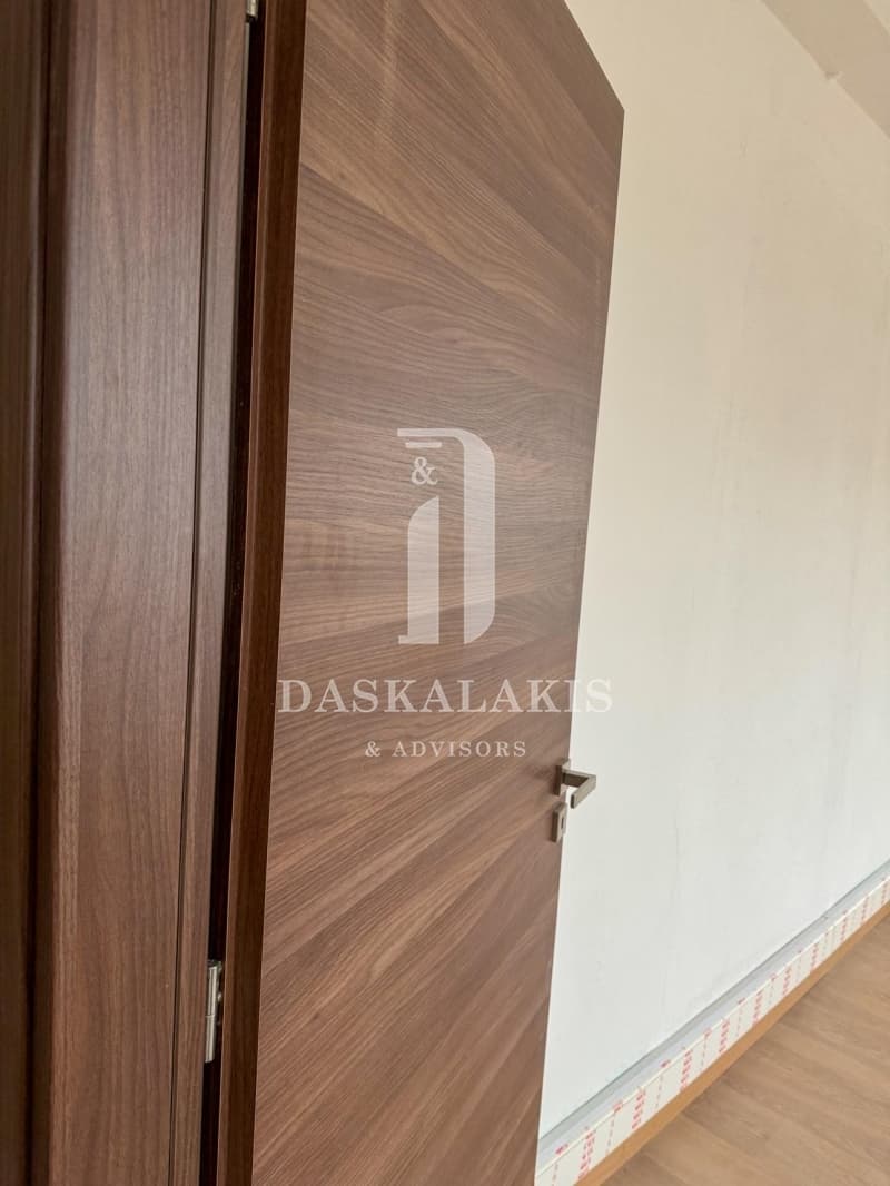 Γραφείο στην Πλατεία Κάνιγγος, Εξάρχεια - Νεάπολη — Φωτογραφία 3 από 4