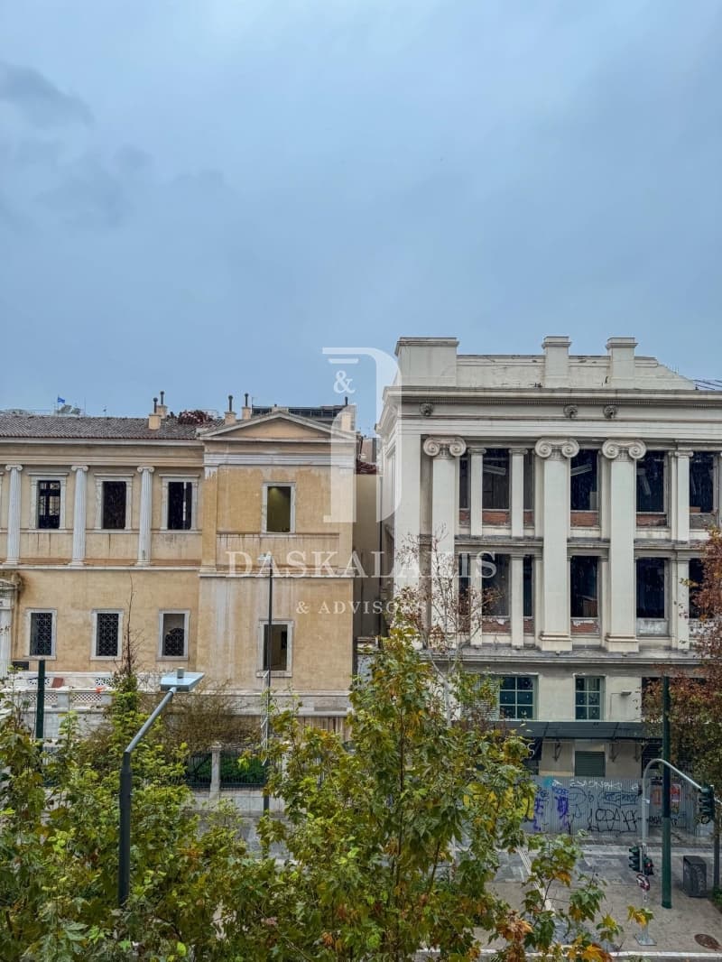 Γραφείο στην Πλατεία Κάνιγγος, Εξάρχεια - Νεάπολη — Φωτογραφία 4 από 4