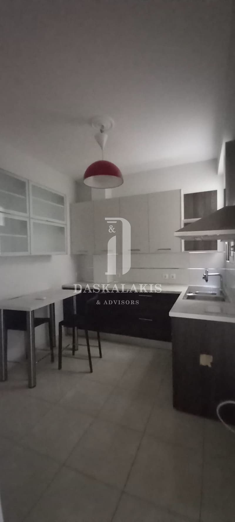 Apartment in Neo Pagkrati, Vironas — Photo 3 of 30