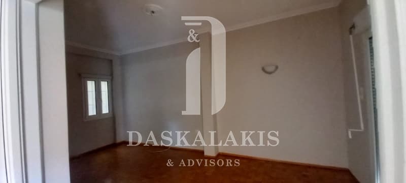 Apartment in Neo Pagkrati, Vironas — Photo 20 of 30