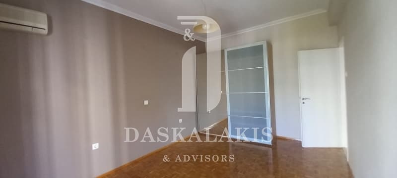 Apartment in Neo Pagkrati, Vironas — Photo 9 of 30