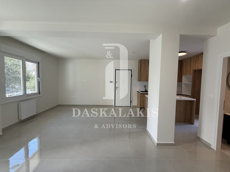 Apartment in Agios Georgios, Neo Psichiko — Photo 1 of 18