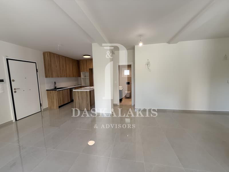 Apartment in Agios Georgios, Neo Psichiko — Photo 2 of 18