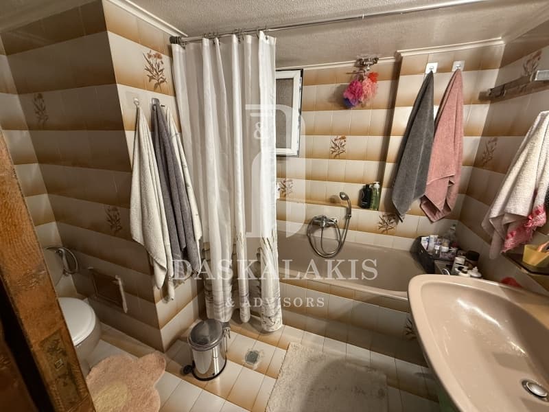 Apartment in Ionia, Nea Ionia — Photo 11 of 15