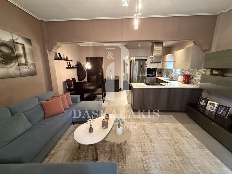 Apartment in Ionia, Nea Ionia — Photo 1 of 15