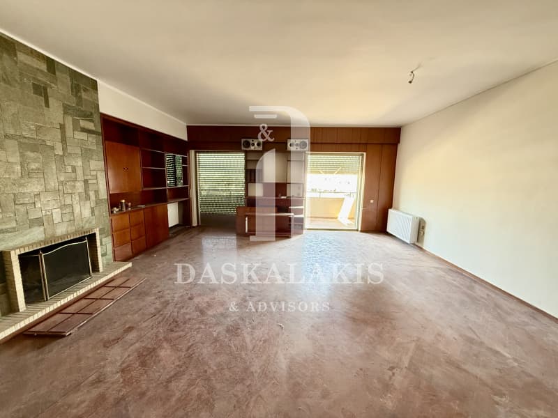 Apartment in Perivolia, Galatsi — Photo 1 of 19