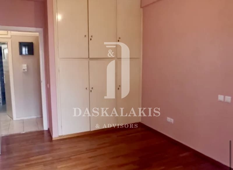 Apartment in Labrini, Galatsi — Photo 7 of 11