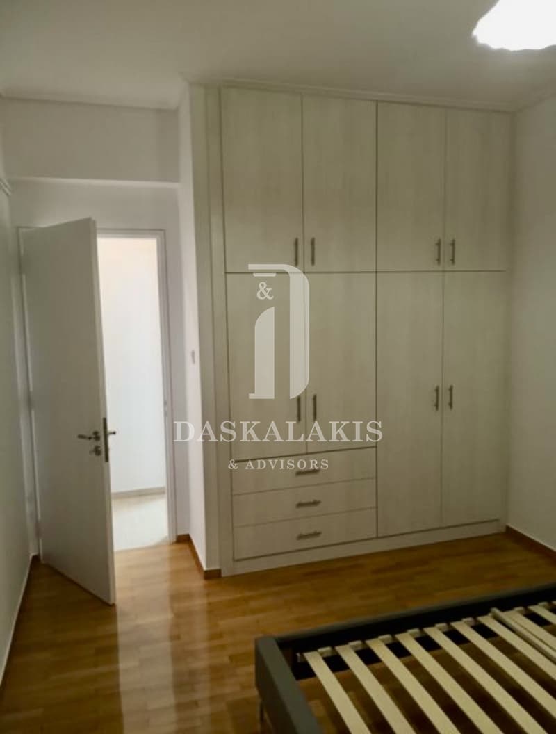 Apartment in Center, Vrilissia — Photo 11 of 12