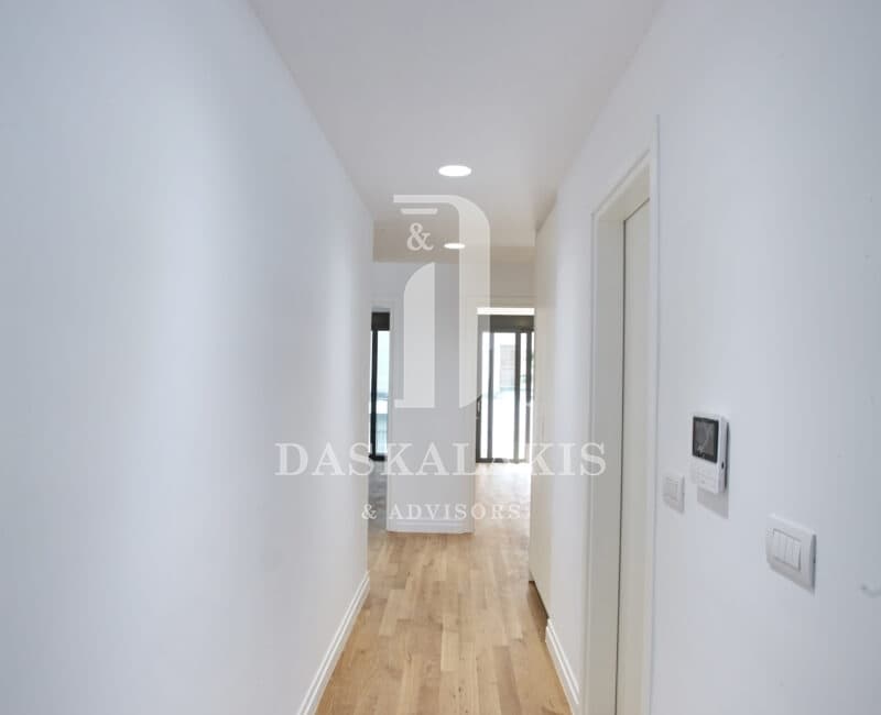 Apartment in Agios Georgios, Kolonaki - Likavitos — Photo 2 of 5