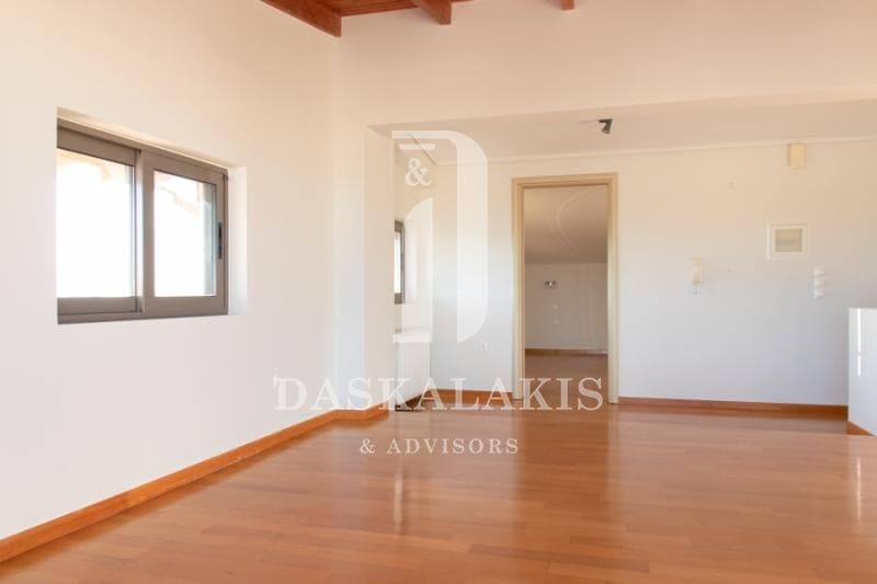 House in Exochi, Voula — Photo 15 of 20