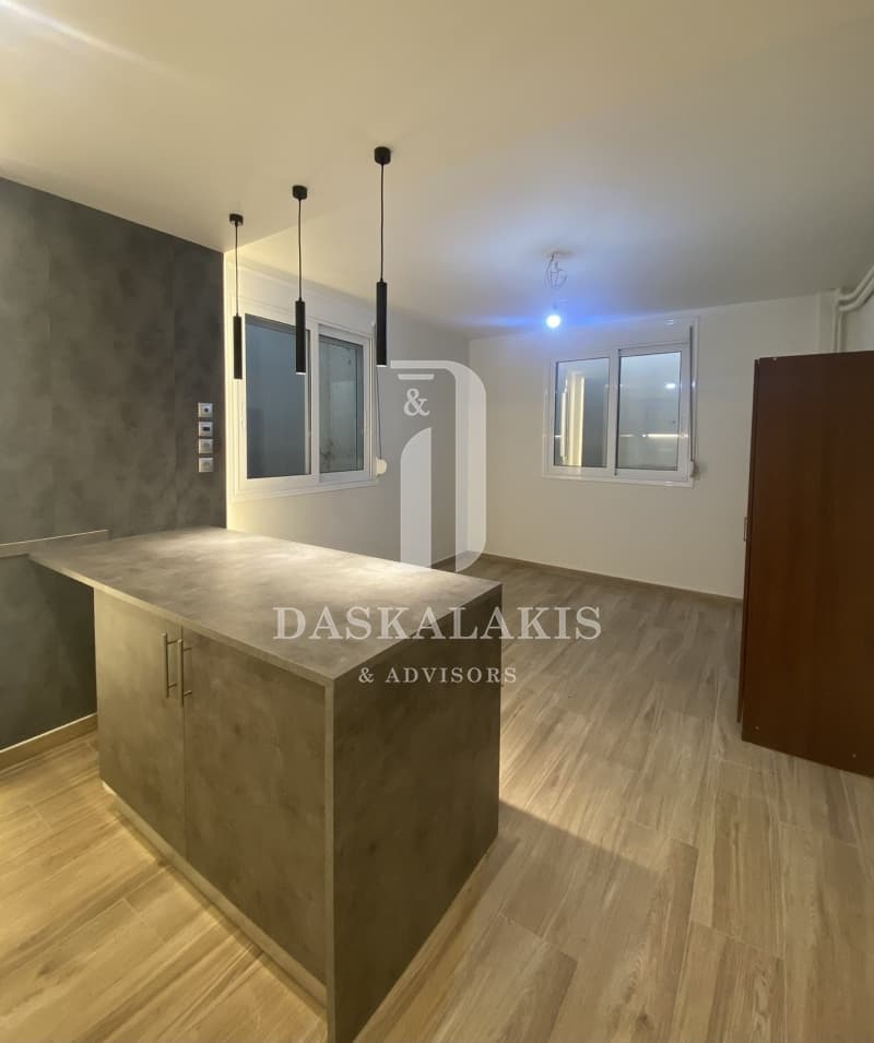 Apartment in akadimia Platonos, Kolonos - Kolokinthous — Photo 4 of 23