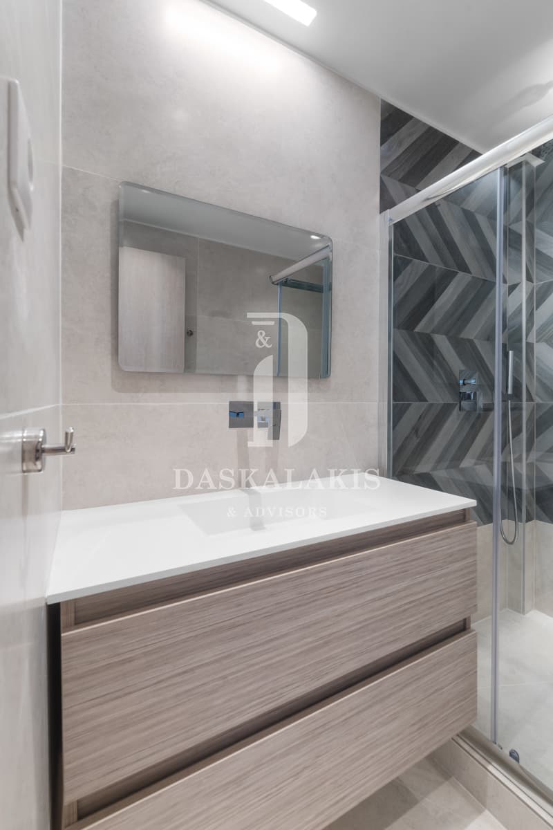 Apartment in Plateia Koliatsou, Patision - Acharnon — Photo 17 of 26