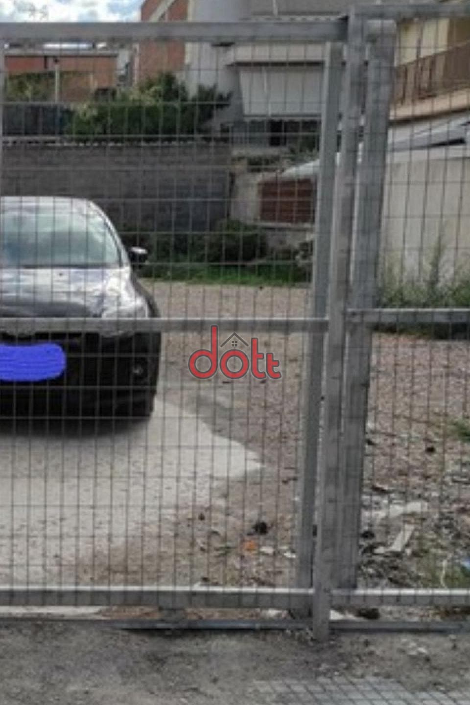 Οικόπεδο στην Αχλαδιά, Αιγάλεω
