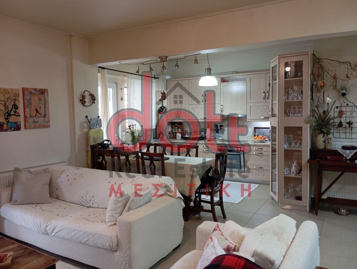 Apartment in Elaionas, Chaidari — Photo 1 of 17
