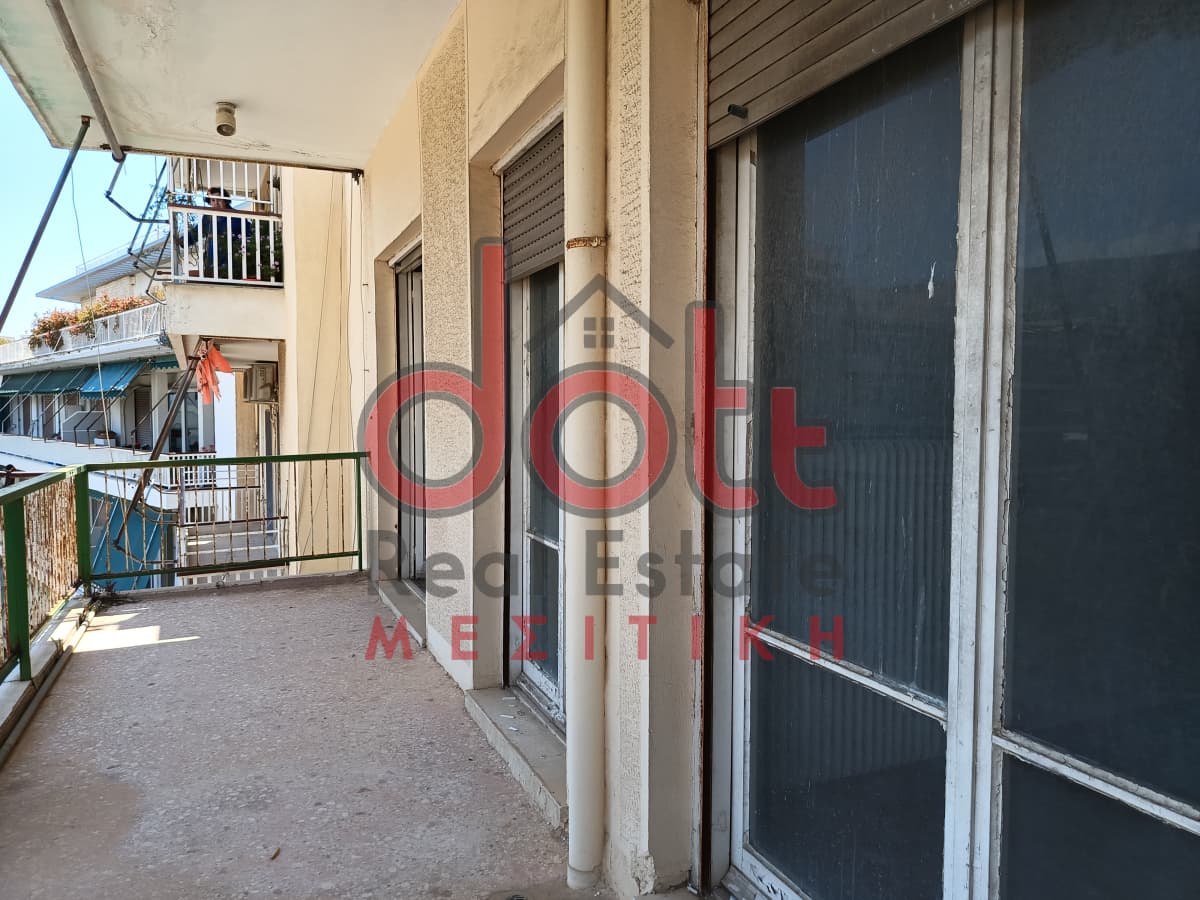 Apartment in Neo Pagkrati, Vironas — Photo 14 of 17