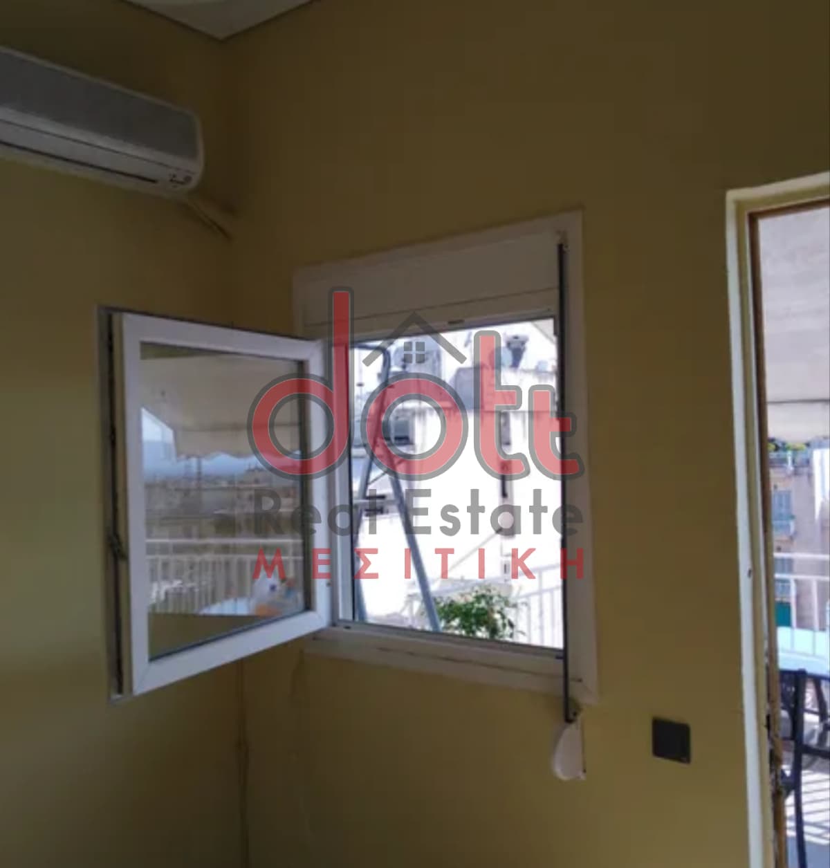 Apartment in Strefi, Exarchia - Neapoli — Photo 4 of 7